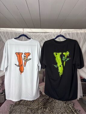 VLONE BUNDLE 2Women’s XL Short-Sleeve Tees with Orange or Neon Green V Graphic